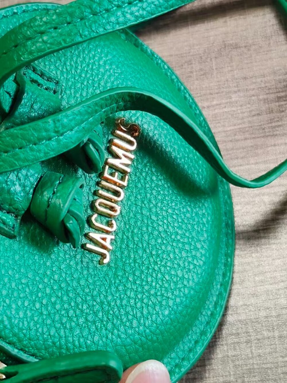 JACQUEMUS Green Packet